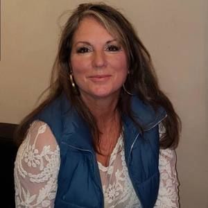 Meet your Posher, Christine